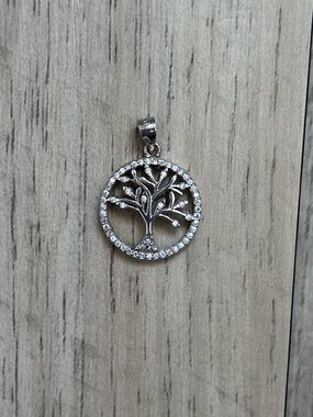 Sterling Silver 925 Tree of Life Pendant gem stones symbol of strength beauty